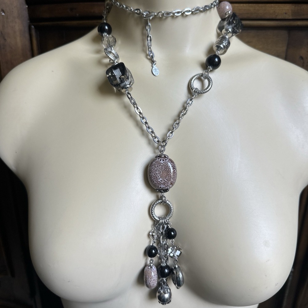 JS Brand Lariat Necklace 34 Inch Pottery Crystal Smoky Gray Acrylic‎ Geometric